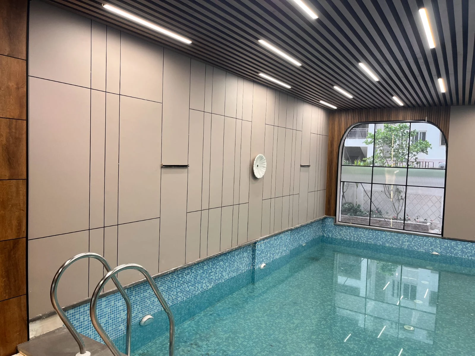 Aerovista Club Aero pool, September 2026